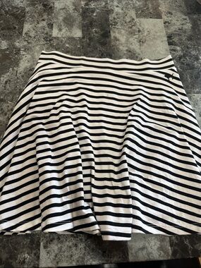 Victoria’s Secret skirt